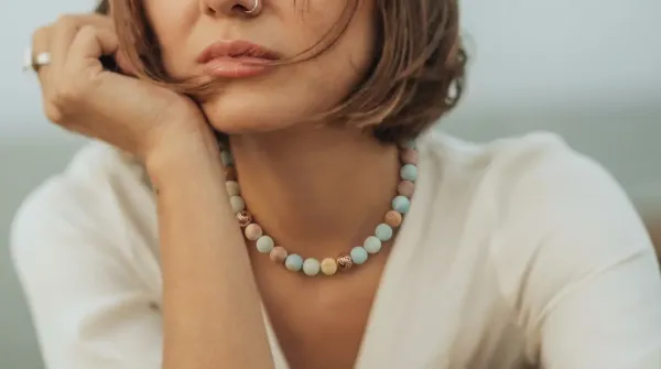 Halskette Sally Sterling Silber mit Amazonit & Sonnenstein Perlen